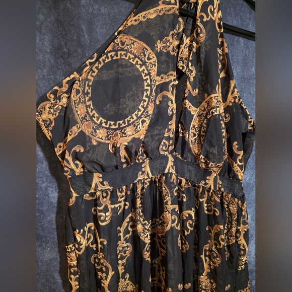 Boohoo Black and Gold Sheer Maxi Swimsuit Cover Up - Picture 3 of 13